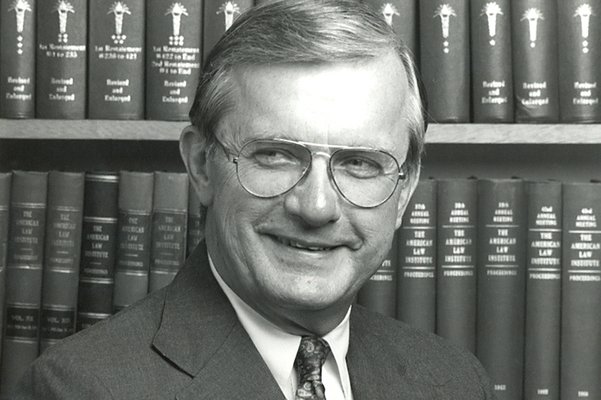 Hastings Law Journal Honors Geoffrey C. Hazard